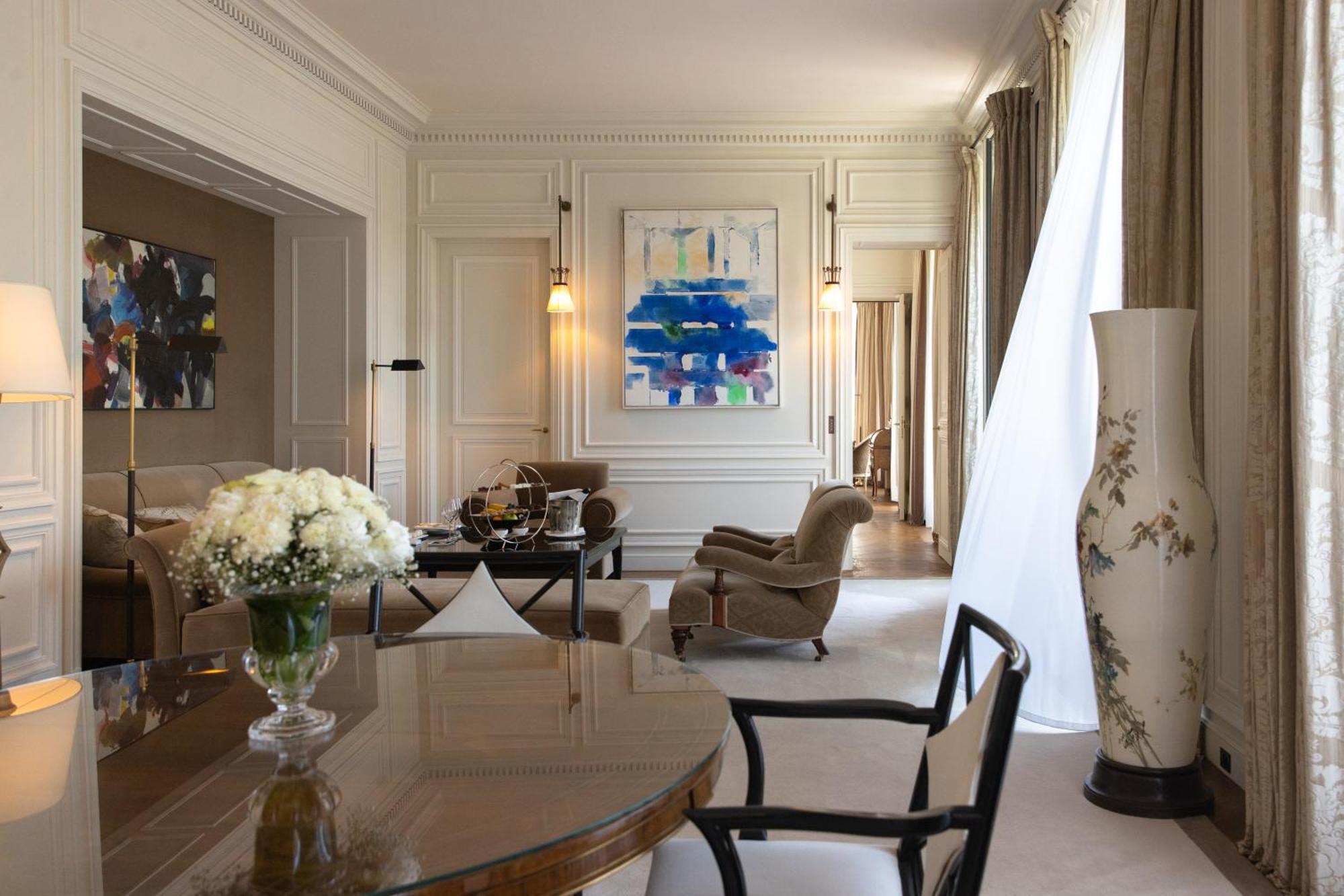 La Réserve Paris Hotel&Spa Esterno foto